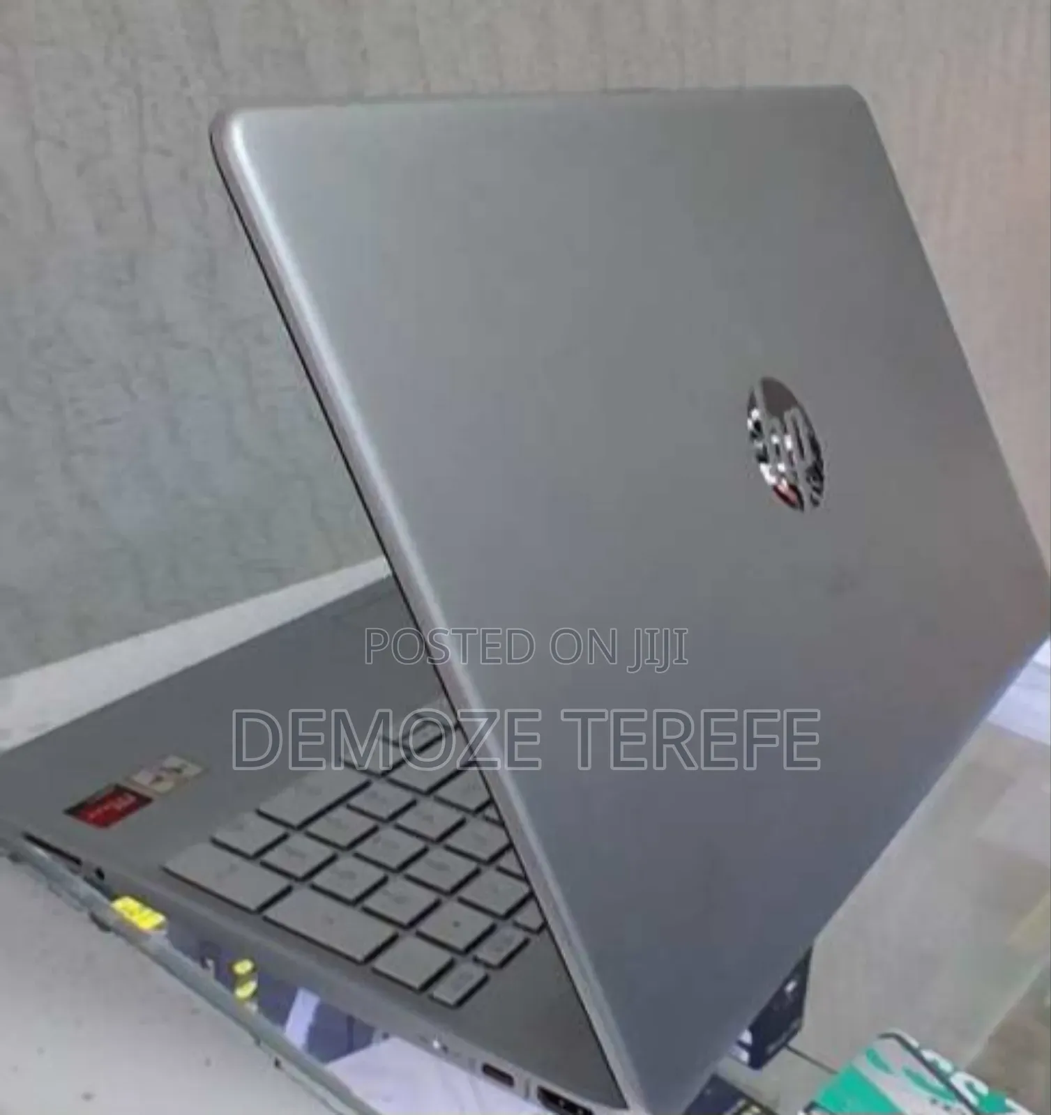 New Laptop HP Envy x360 8GB AMD SSD 512GB
