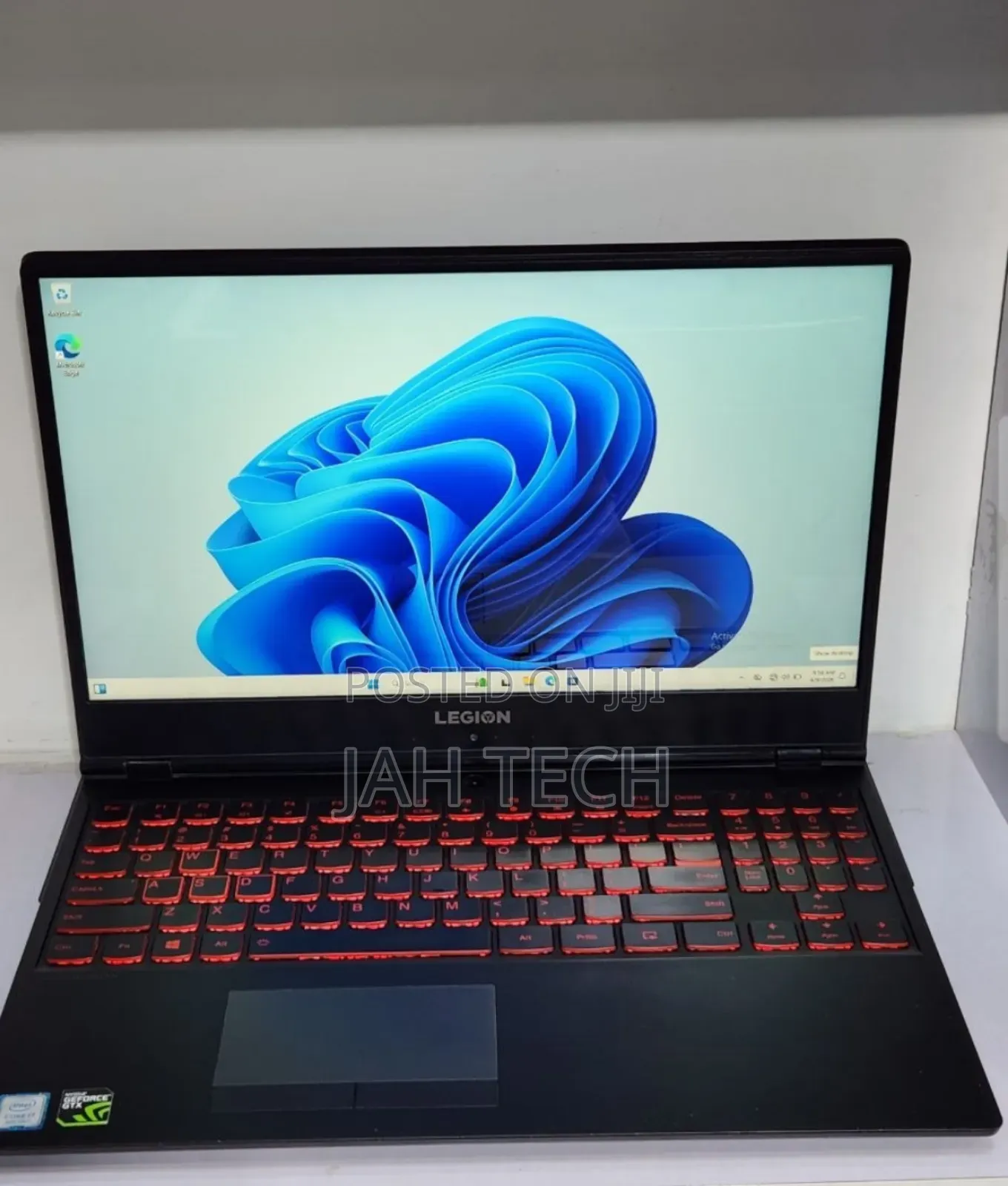 New Laptop Lenovo Legion 5 16GB Intel Core i7 SSHD (Hybrid) 1.5T