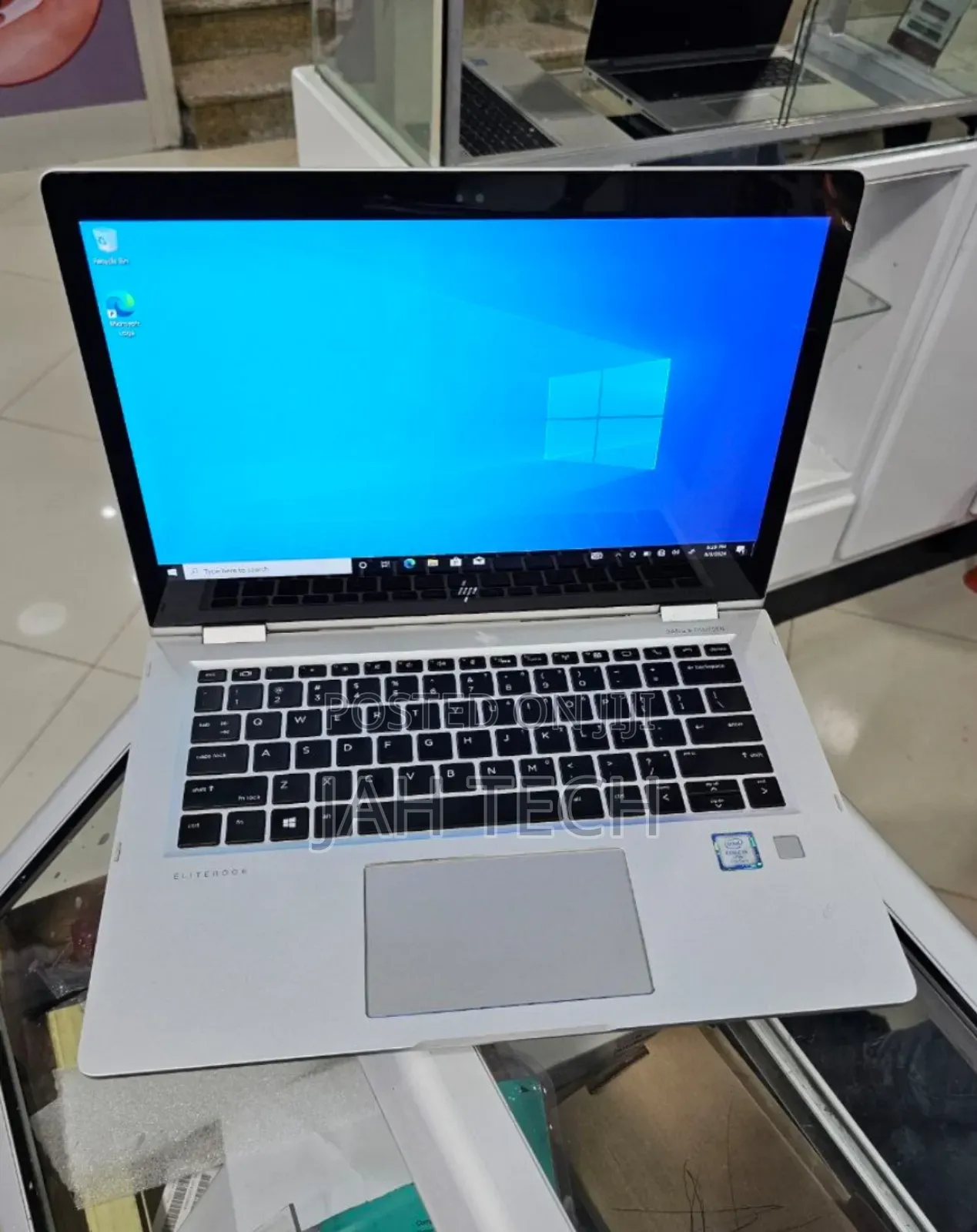 New Laptop HP EliteBook X360 1030 G2 8GB Intel Core i5 SSD 256GB