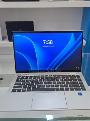 New Laptop HP EliteBook 1040 G8 16GB Intel Core i7 SSD 512GB