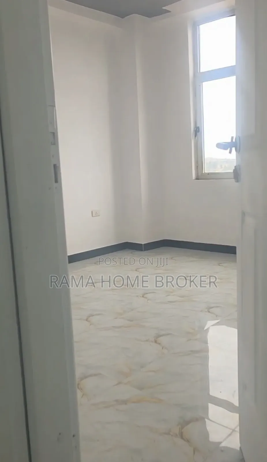 Furnished 3bdrm Condo in አያት 49 40/60 ኮንዶሚኒየም, Yeka for sale