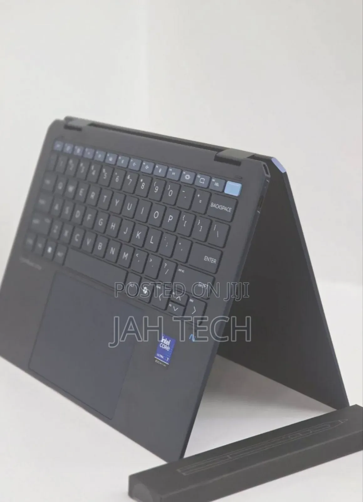 New Laptop HP OmniBook Ultra Flip 14" 32GB Intel Core Ultra 7 SSD 1T