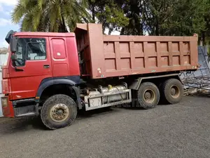 Sinotruk Howo 2017 Red