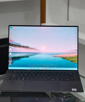 New Laptop Dell Precision 5550 16GB Intel Core i7 SSD 512GB