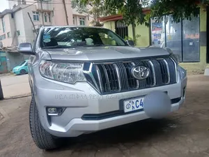 Toyota Land Cruiser Prado 2020 Silver