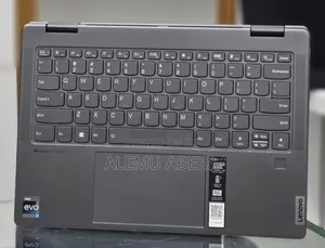 New Laptop Lenovo Yoga 7i 16GB Intel Core i7 SSD 512GB