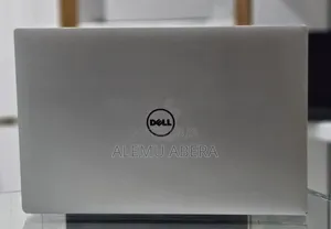 New Laptop Dell Precision 5520 16GB Intel Core i7 SSD 512GB