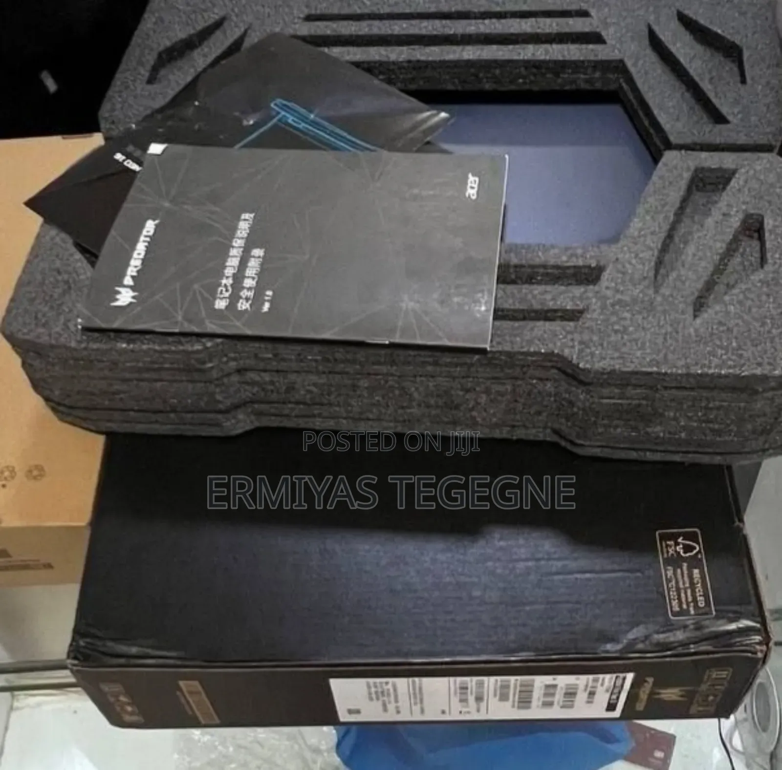 New Laptop Acer Predator Helios 300 16GB Intel Core Ultra 9 SSD 512GB