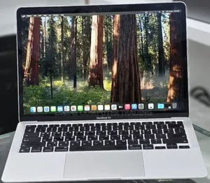 New Laptop Apple MacBook Air 2020 M1 8GB Apple M1 SSD 512GB