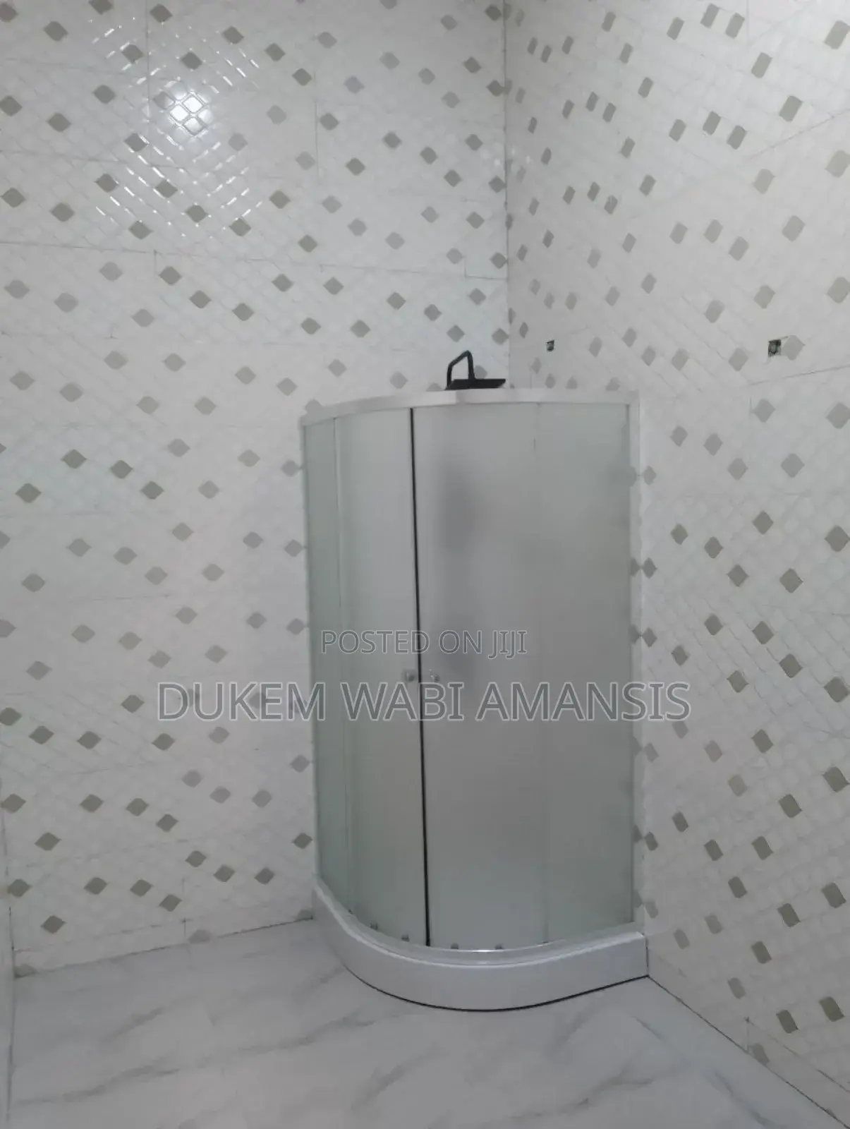 Furnished 11bdrm House in Dukam, East Shewa for sale