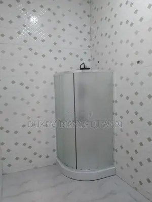 Furnished 11bdrm House in Dukam, East Shewa for sale