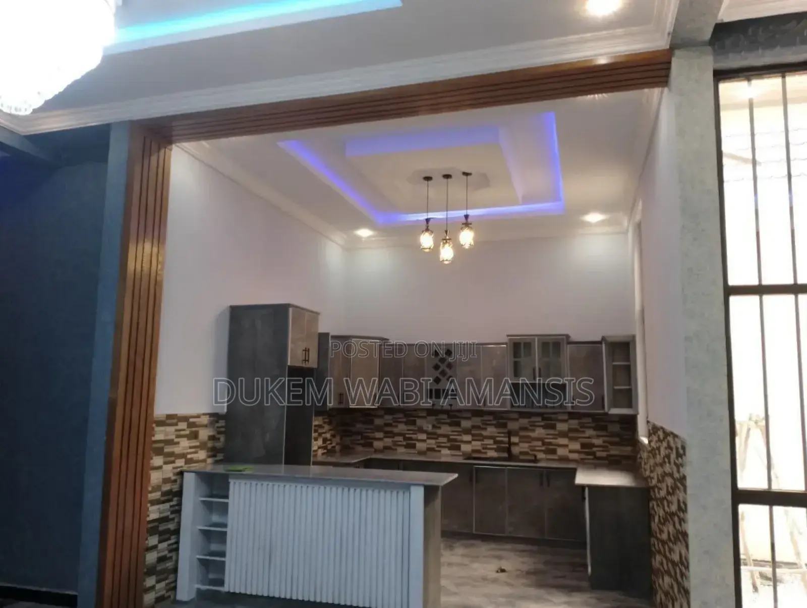 Furnished 11bdrm House in Dukam, East Shewa for sale