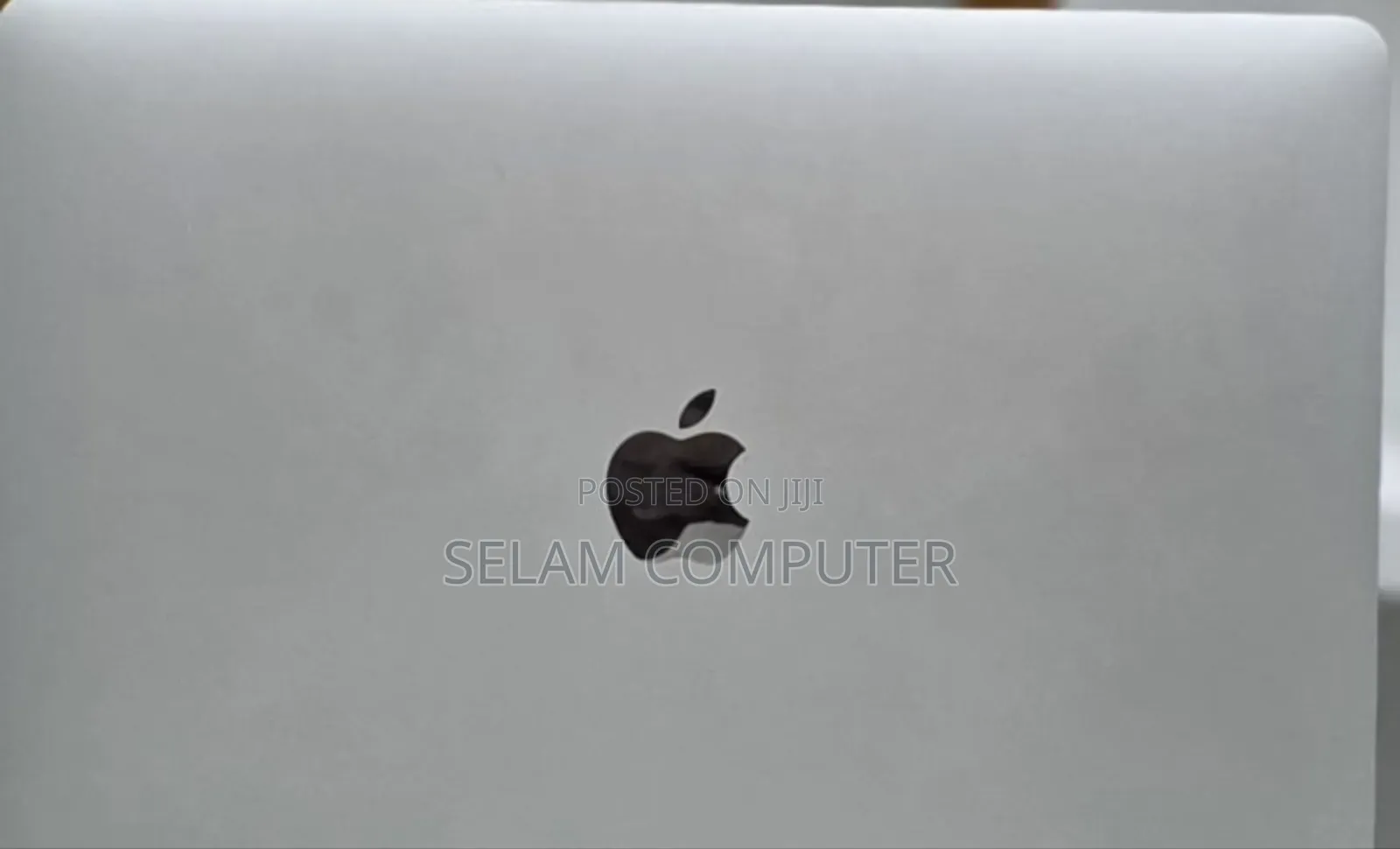 New Laptop Apple MacBook Air 2020 M1 8GB Apple M1 SSD 512GB
