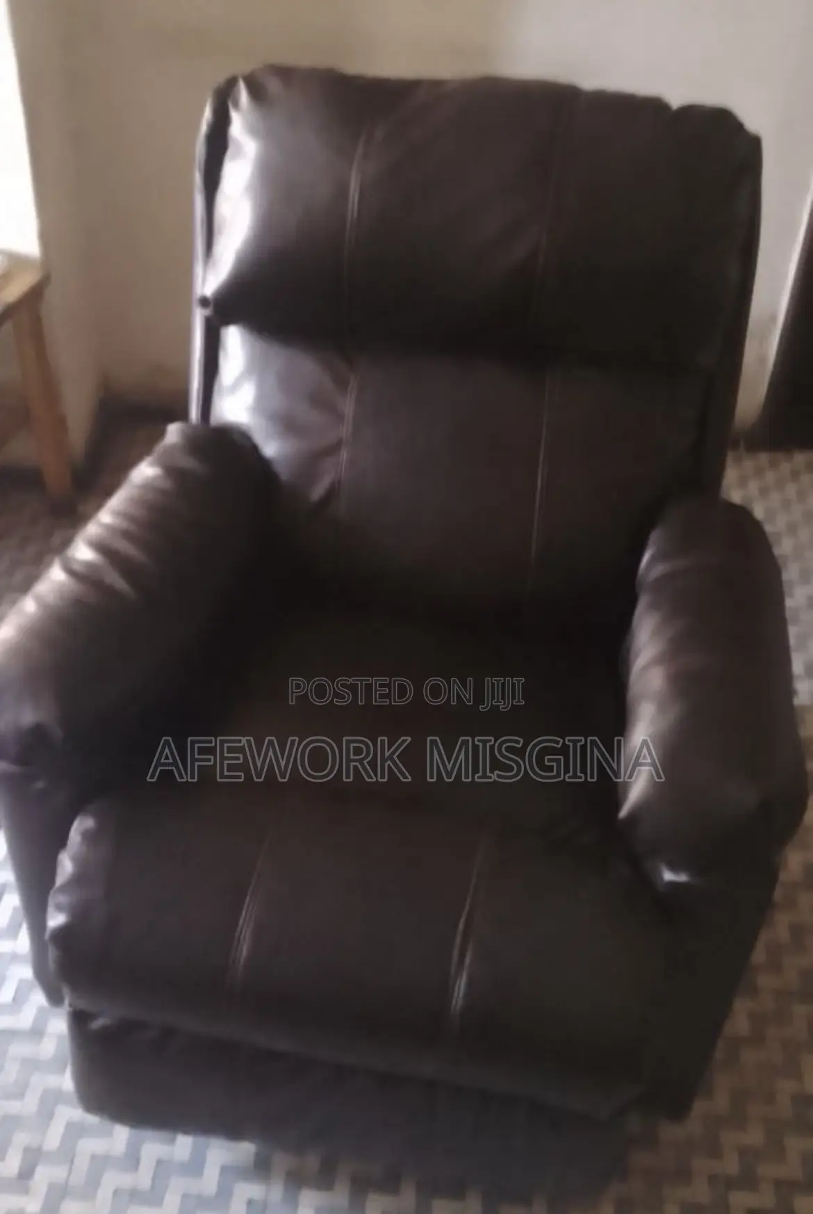 Single Seat Recliner Sofa