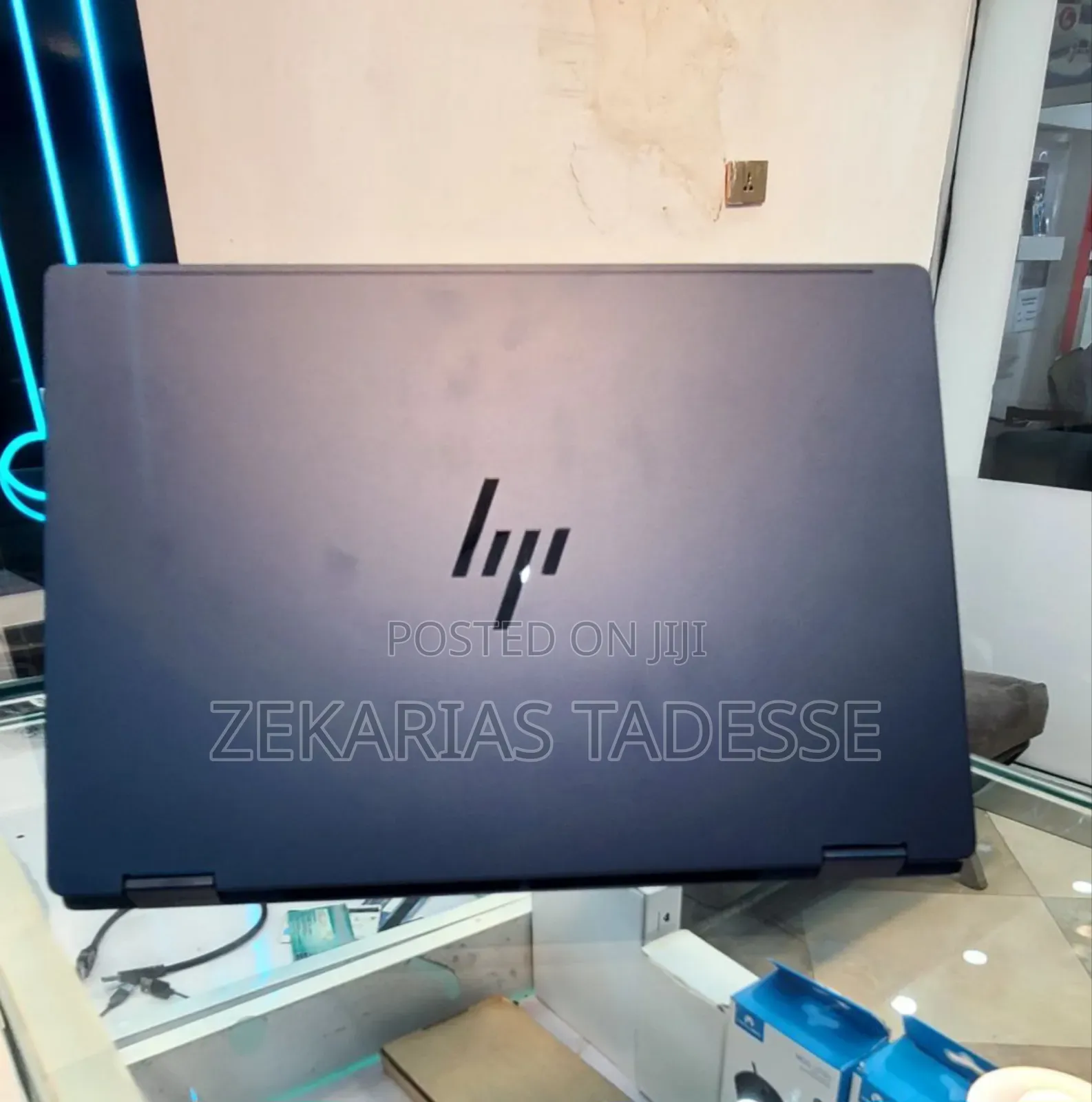 New Laptop HP OmniBook X Flip 14" 16GB Intel Core Ultra 7 SSD 1T