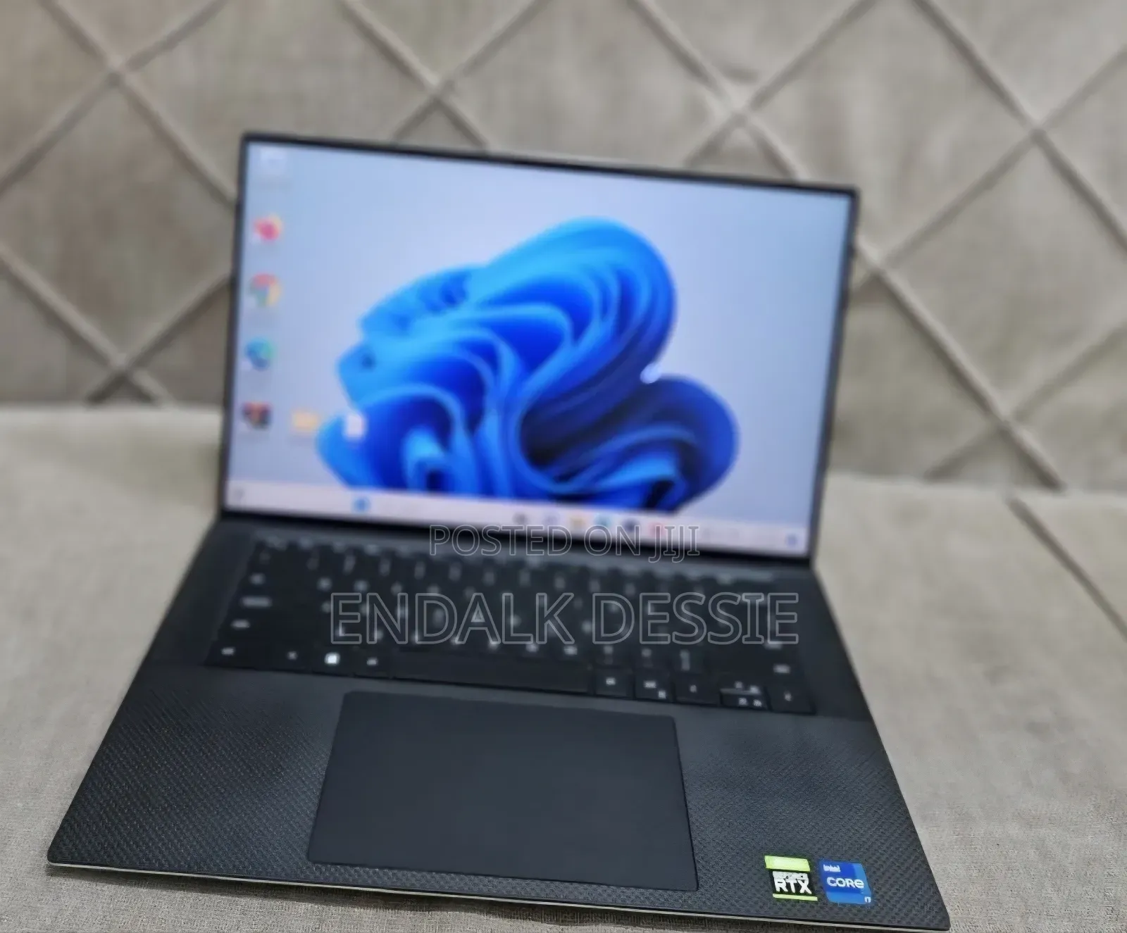 New Laptop Dell XPS 15 9530 16GB Intel Core i7 SSD 1T