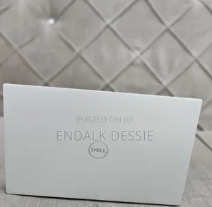 New Laptop Dell XPS 15 9530 16GB Intel Core i7 SSD 1T