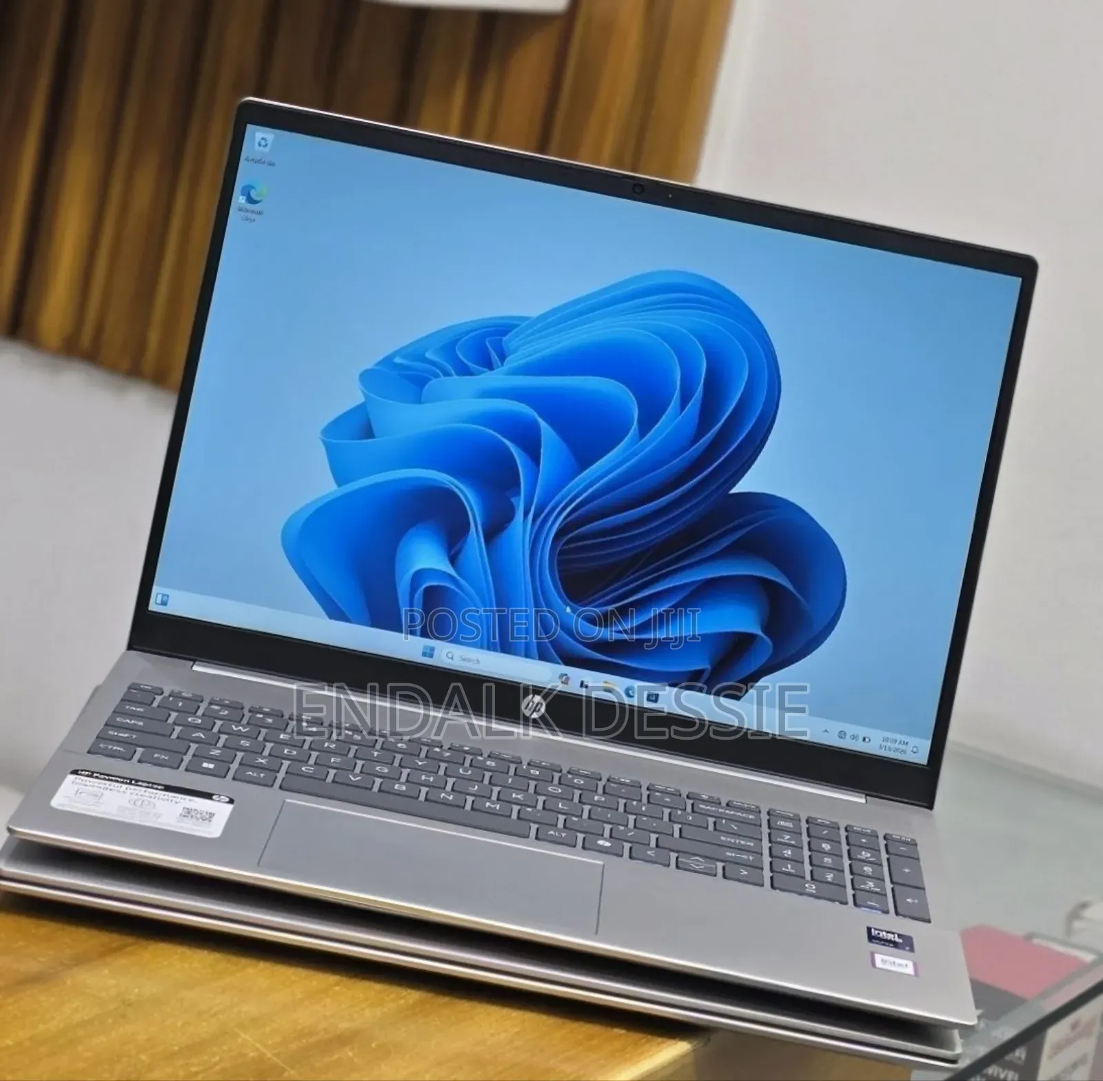 New Laptop HP 16GB Intel Core Ultra 7 SSD 512GB