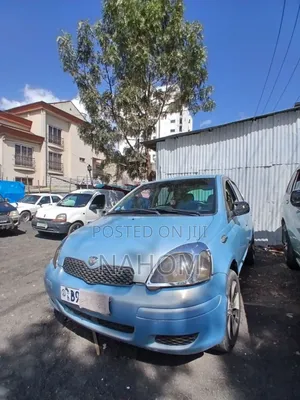 Toyota Vitz 1.0 FWD 5dr 2004 Blue