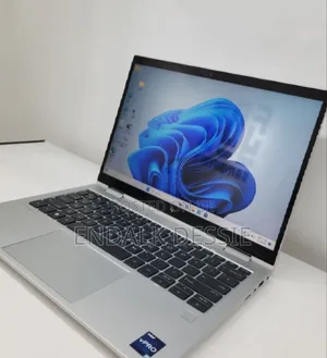 New Laptop HP Elitebook 830 G11 16GB Intel Core i7 SSD 512GB