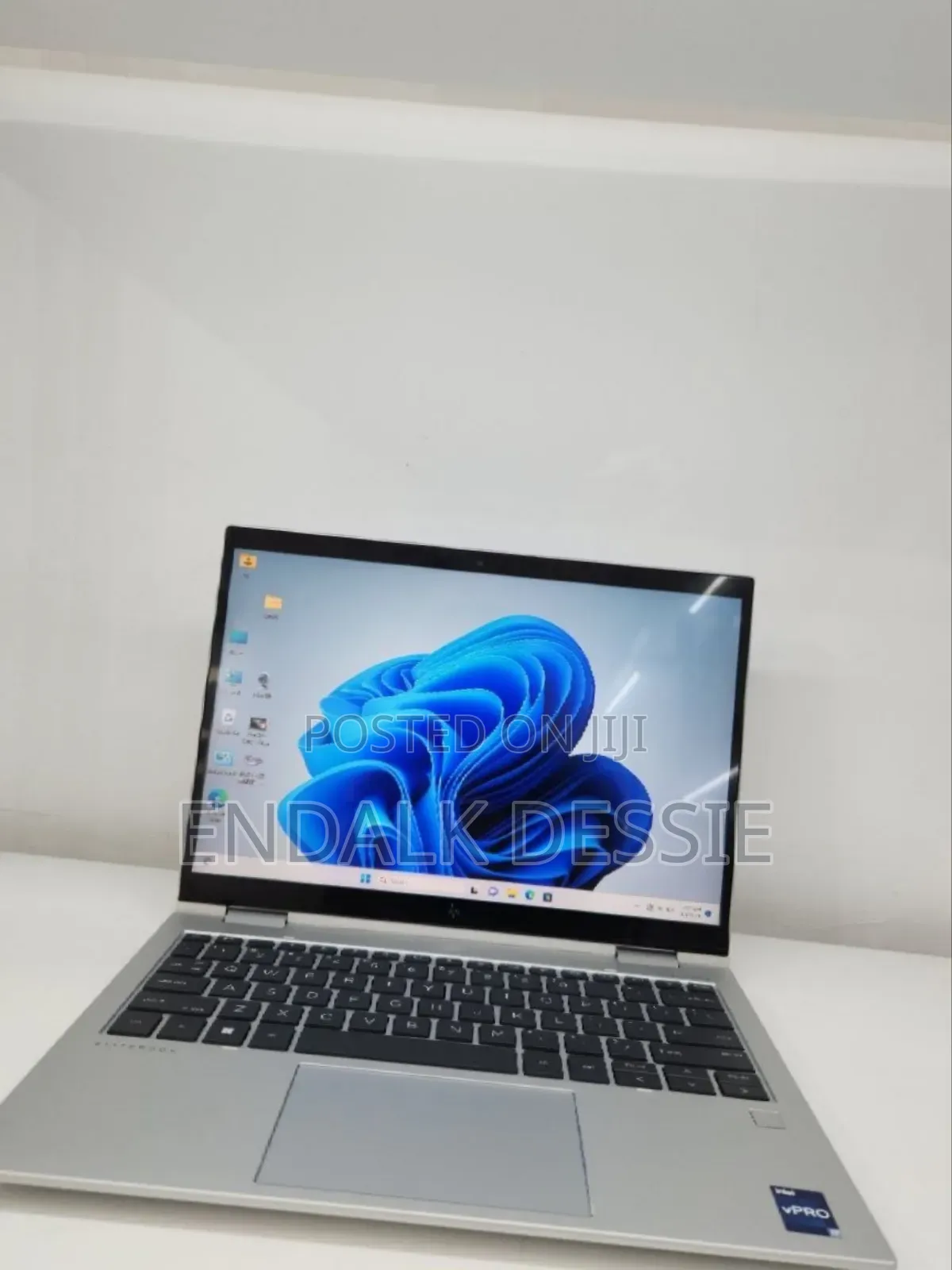New Laptop HP Elitebook 830 G11 16GB Intel Core i7 SSD 512GB