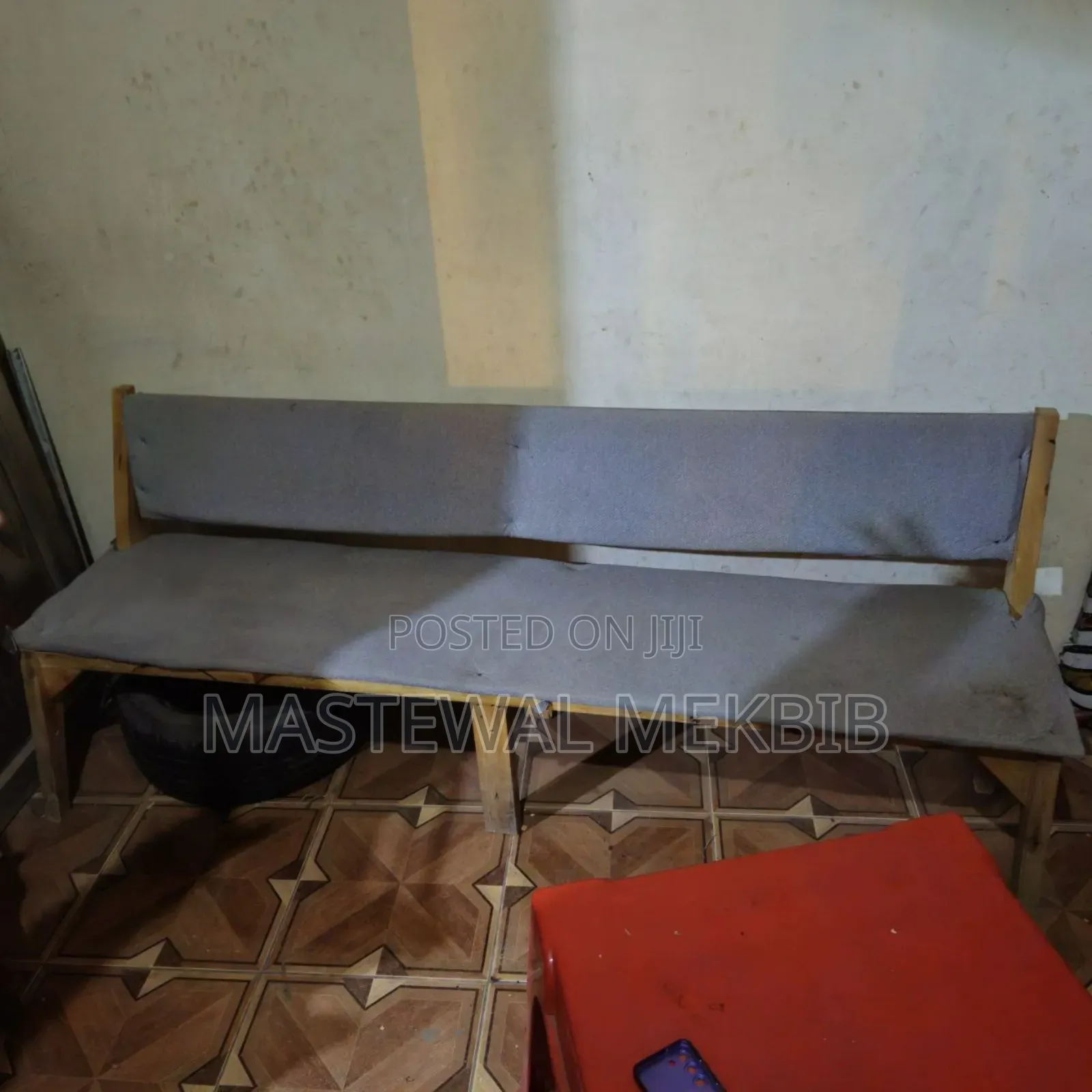 Chairs /አ ግዳሚ ወንበር/