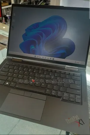 New Laptop Lenovo Thinkpad X1 Yoga 32GB Intel Core i7 SSD 512GB