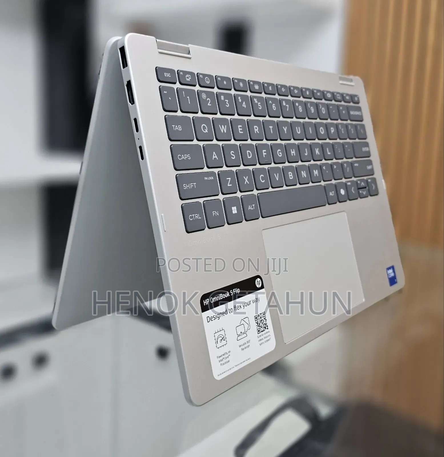 New Laptop HP OmniBook 5 Flip 14-fp0023dx 16GB Intel Core 7 SSD 1T