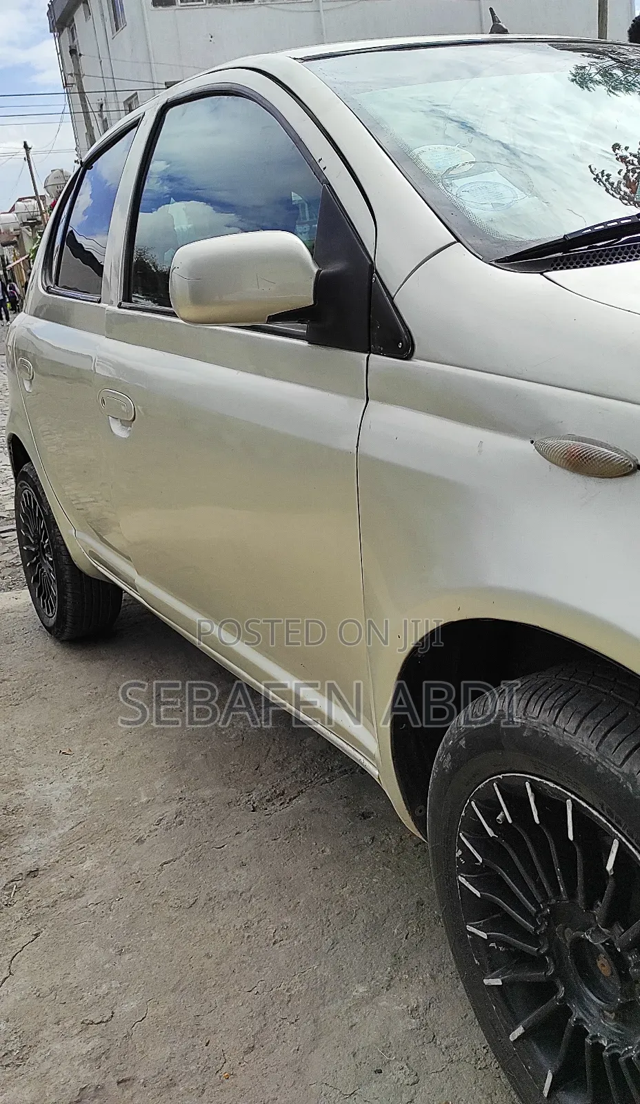Toyota Vitz 1.3 FWD 3dr 2003 Silver