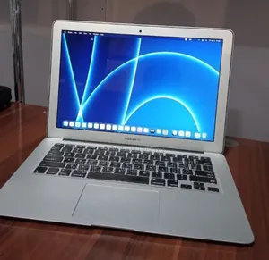 New Laptop Apple MacBook Pro M1 8GB Intel Core i5 SSD 128GB