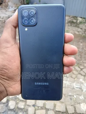 Samsung Galaxy A12 64 GB Black