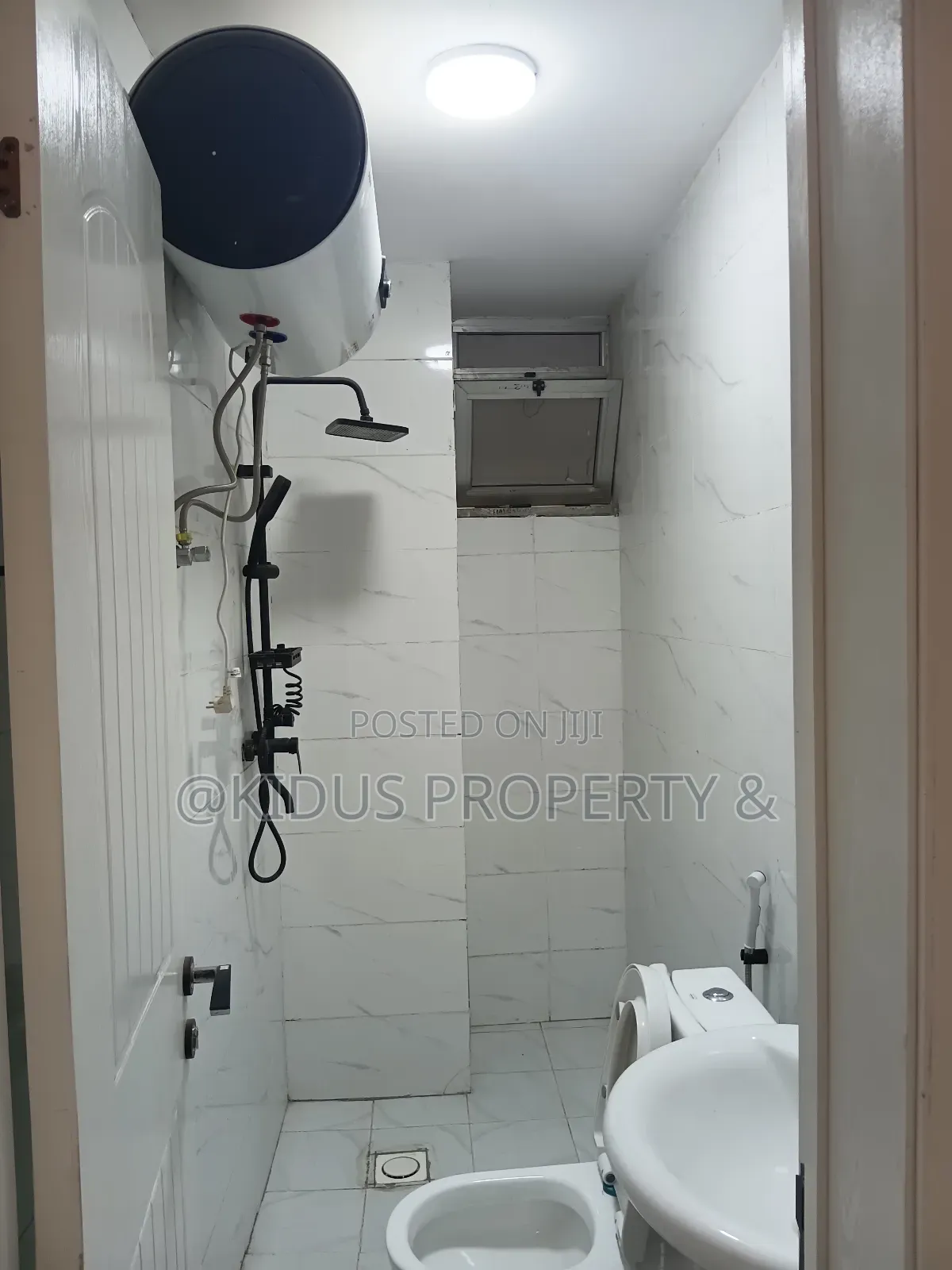 3bdrm Apartment in Jemo 1, Nifas Silk-Lafto for rent