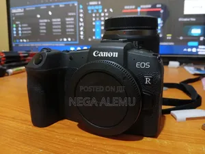 Canon Rp 24_105 Clivr Lens