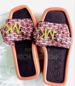 የሴቶች ጫማ Shoes