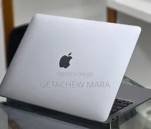 New Laptop Apple MacBook Air 2020 M1 8GB Apple M1 SSD 256GB