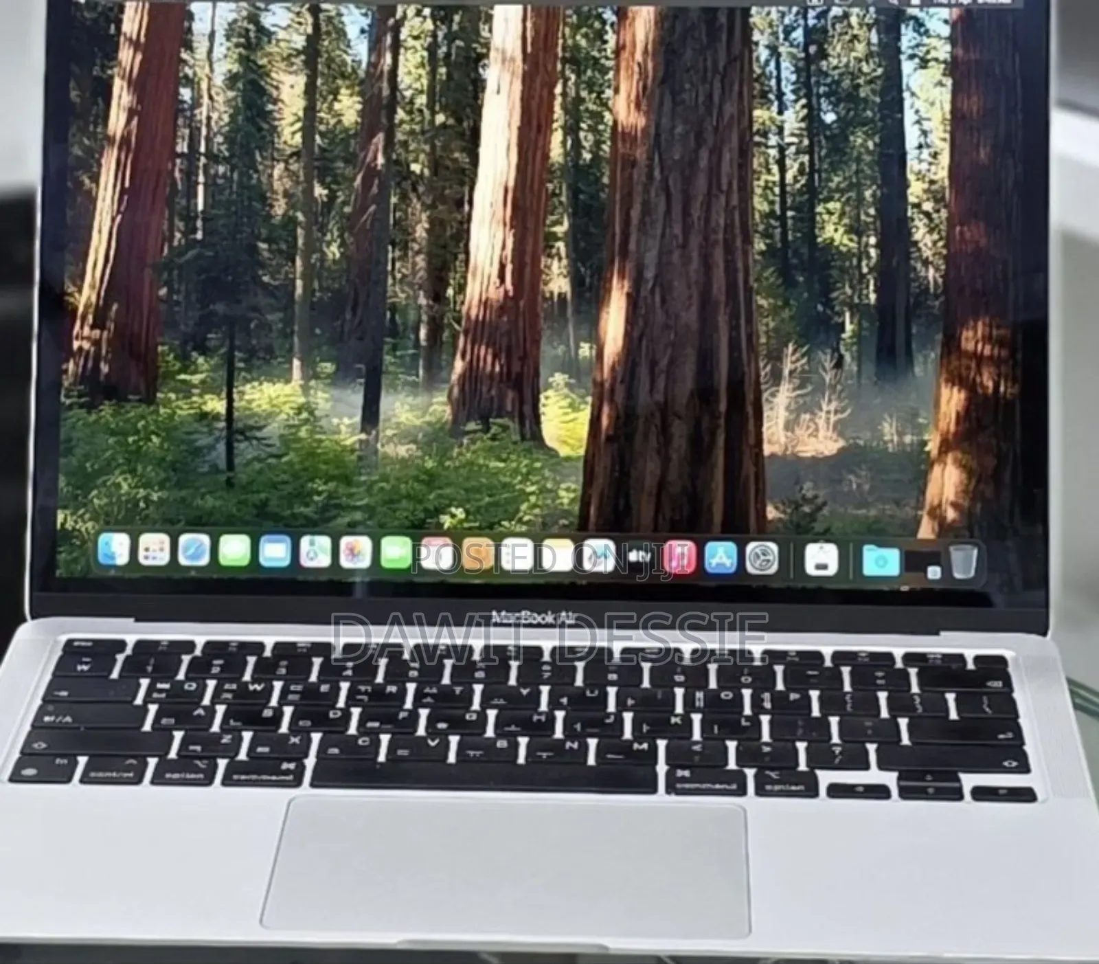 New Laptop Apple MacBook Air 2020 M1 8GB Apple M1 SSD 512GB