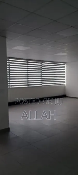 Ami ሻተር መጋረጃ