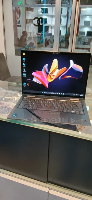 New Laptop Lenovo Thinkpad X1 Yoga 16GB Intel Core i7 SSD 512GB