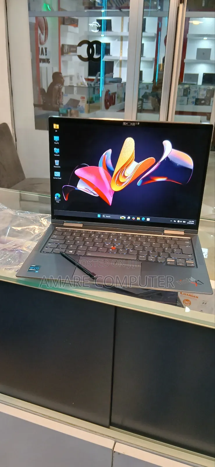 New Laptop Lenovo Thinkpad X1 Yoga 16GB Intel Core i7 SSD 512GB