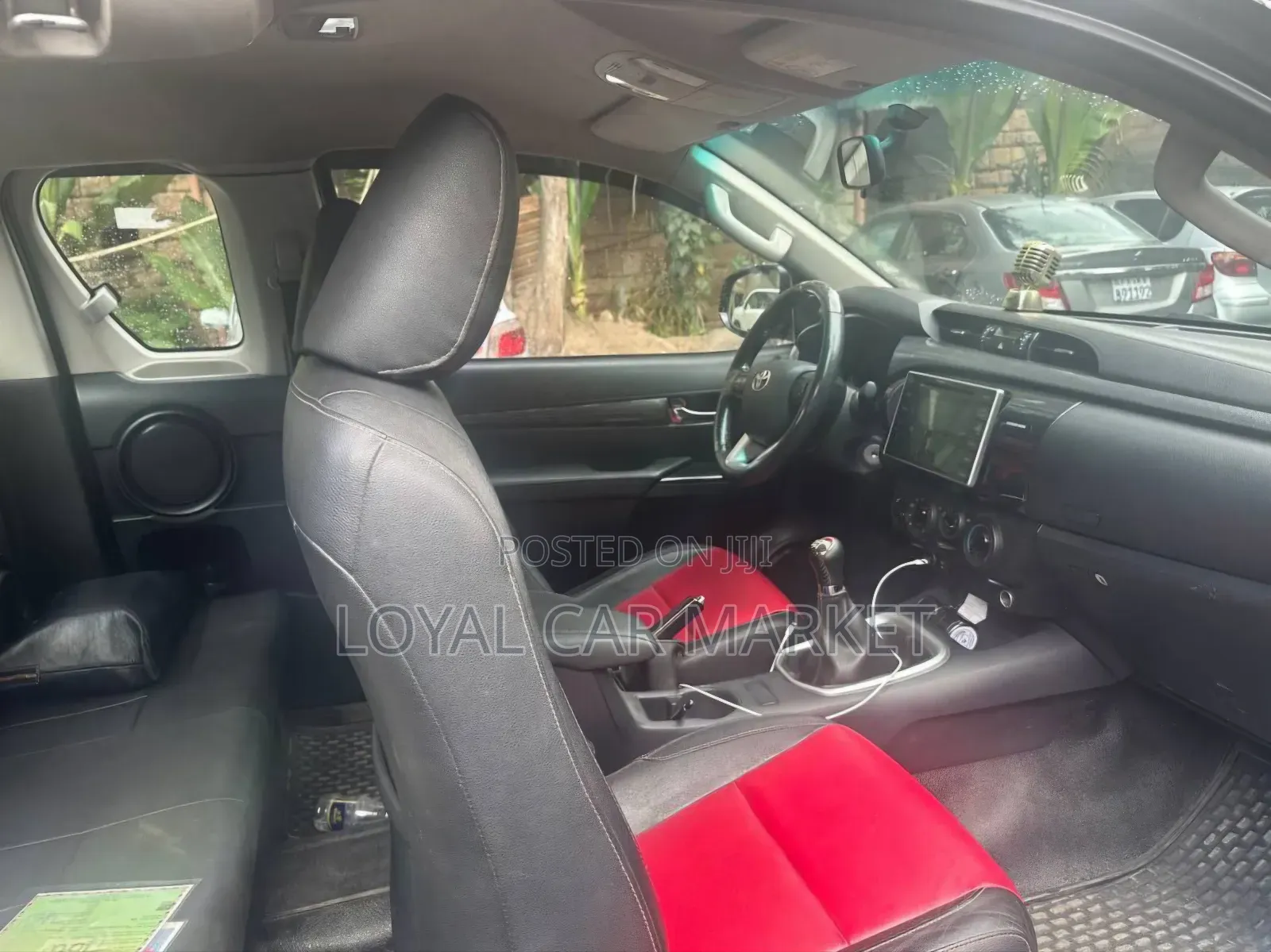 Toyota Hilux 2017 Black