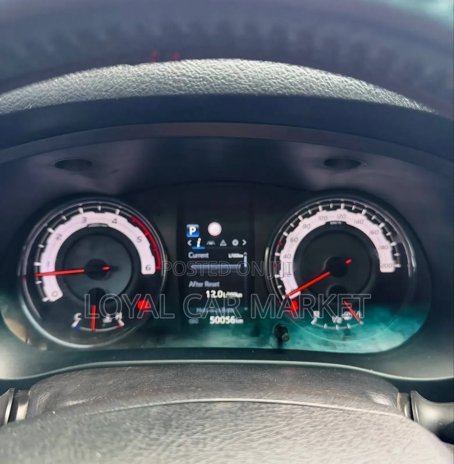 Toyota Hilux 2020 Ivory