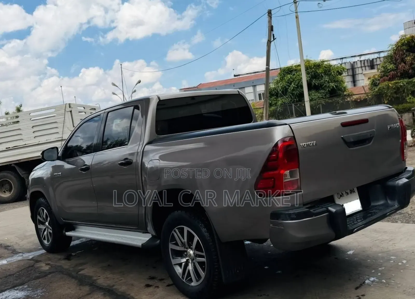 Toyota Hilux 2020 Ivory