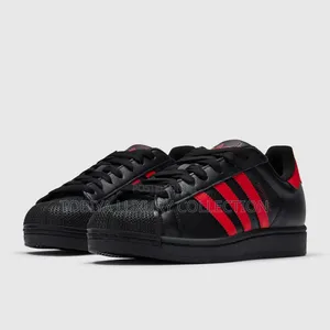 Adidas Superstar