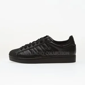 Adidas Superstar