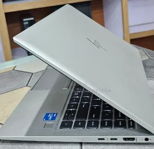 New Laptop HP EliteBook 840 G8 16GB Intel Core i5 SSD 512GB