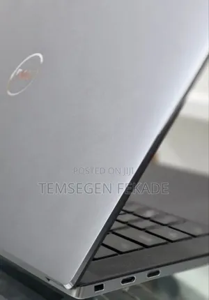 New Laptop Dell Precision 5550 16GB Intel Core i7 SSD 512GB