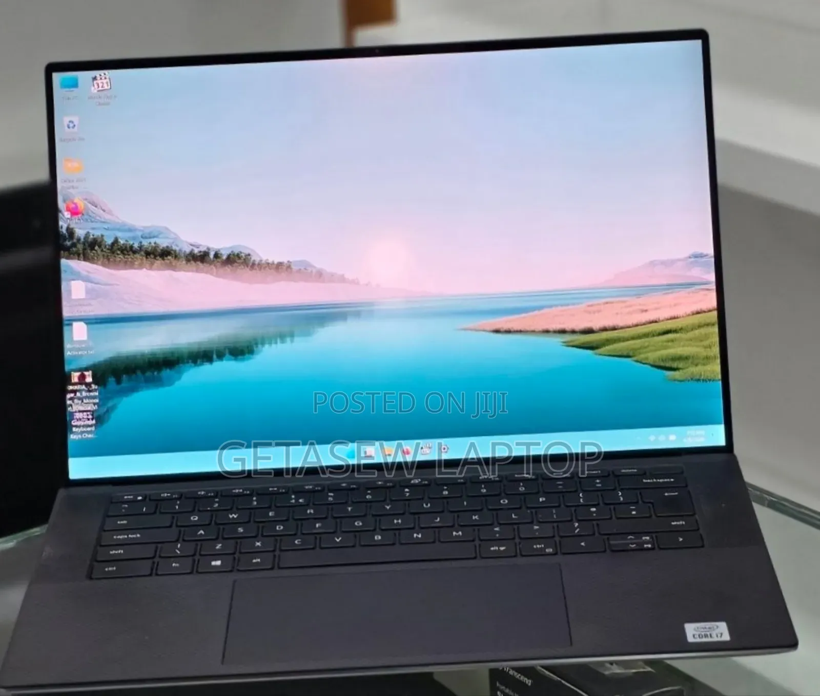 New Laptop Dell Precision 5550 16GB Intel Core i7 SSD 512GB