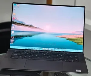 New Laptop Dell Precision 5550 16GB Intel Core i7 SSD 512GB