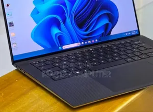 New Laptop Dell Precision 5560 16GB Intel Core i7 SSD 512GB