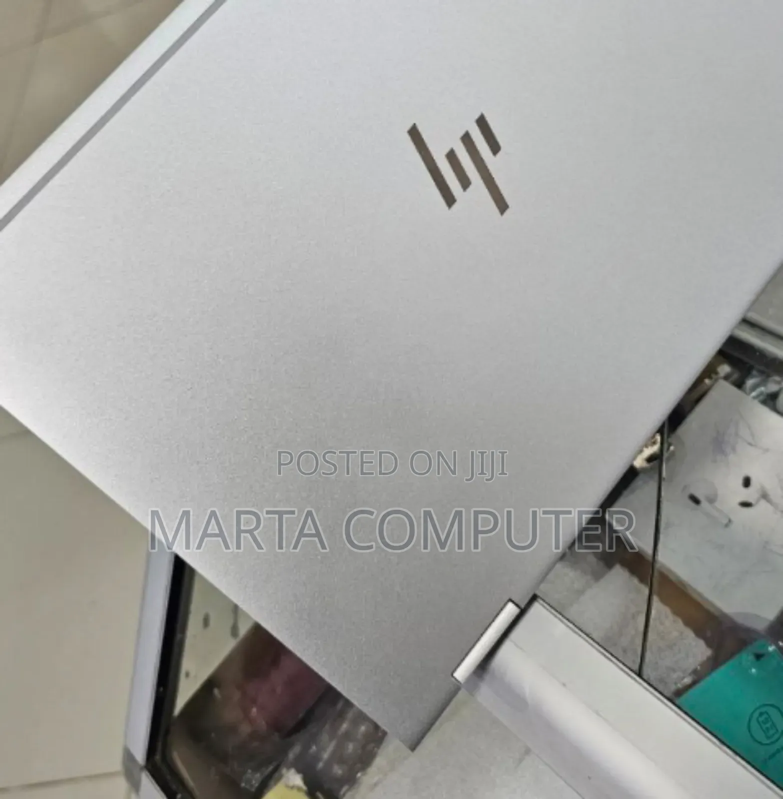 New Laptop HP EliteBook 1030 8GB Intel Core i5 SSD 256GB